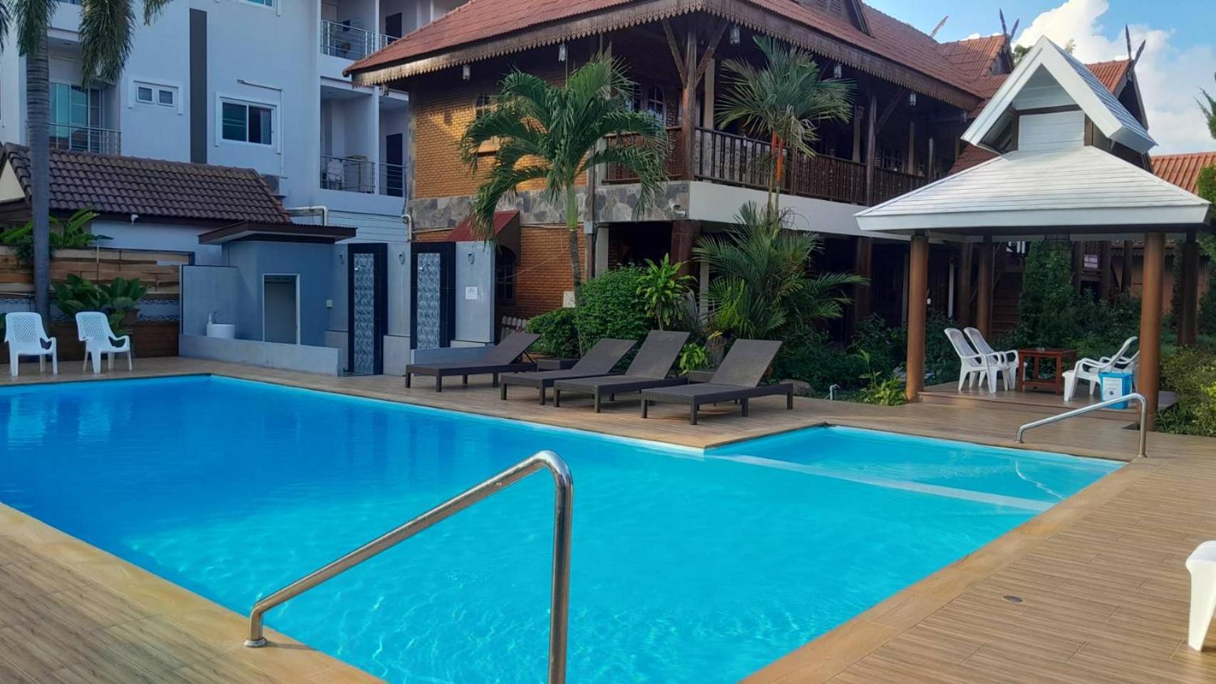 Ben Guesthouse Чианграй Экстерьер фото