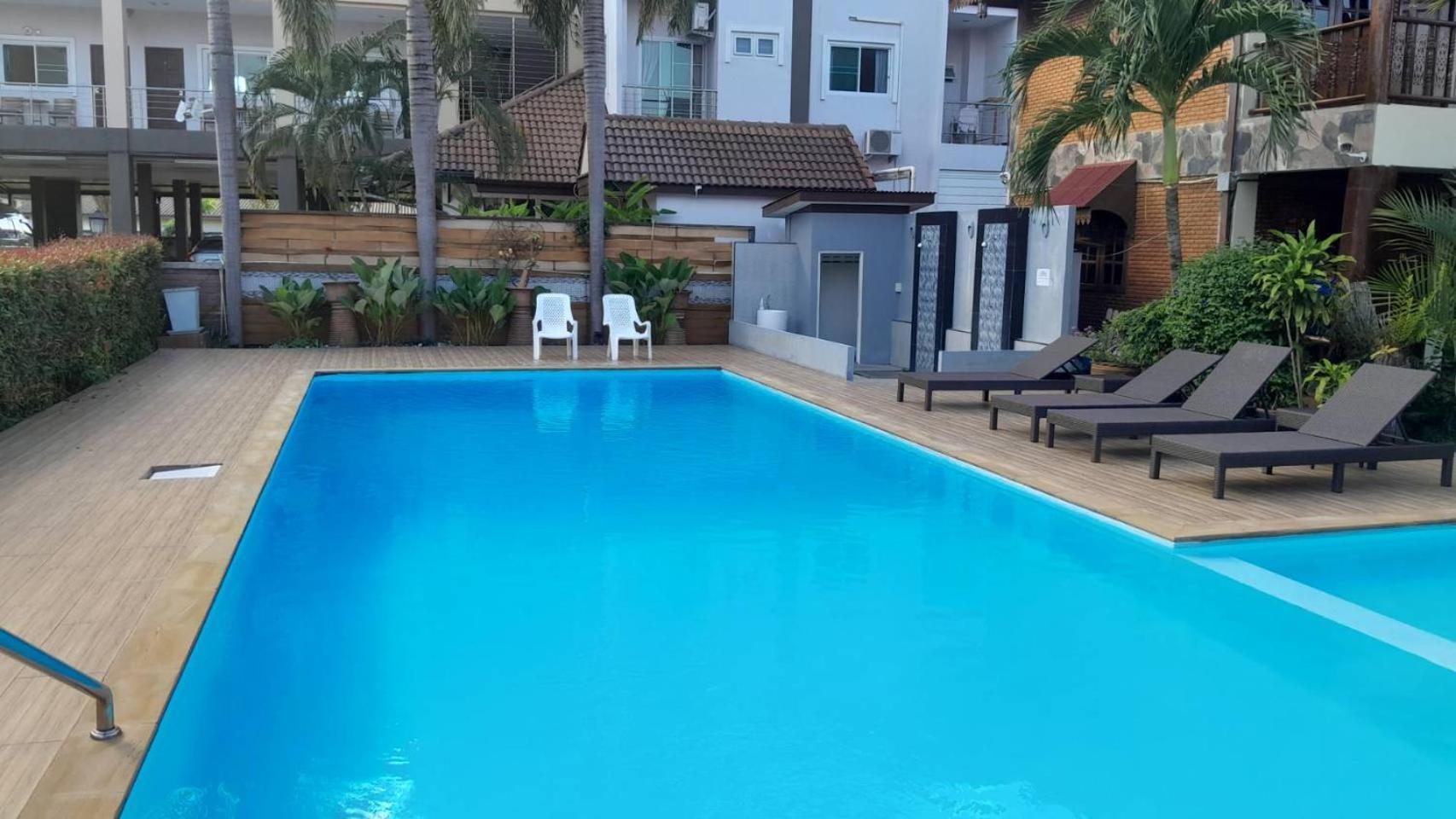 Ben Guesthouse Чианграй Экстерьер фото
